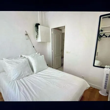 Cute One Bedroom In Le Marais-2